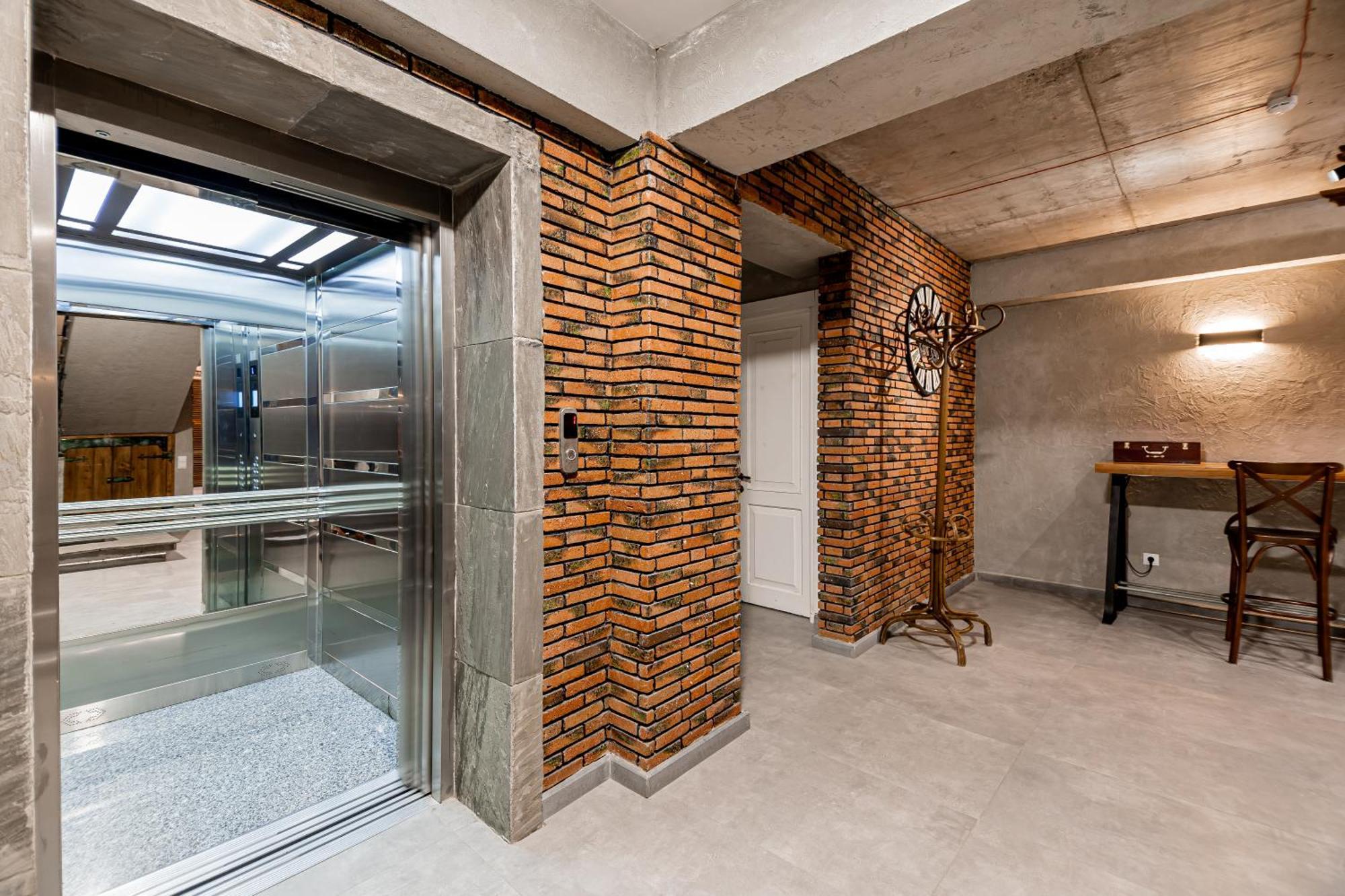 Ivy Hotel Tbilisi Luaran gambar